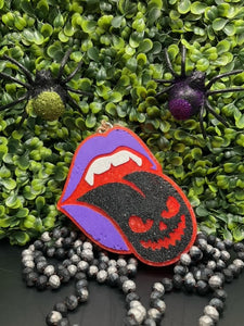 Pumpkin Tongue