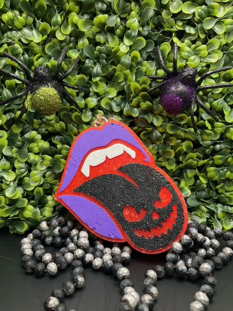 Pumpkin Tongue